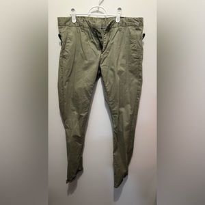 Tristant Pants, green, missing the front button